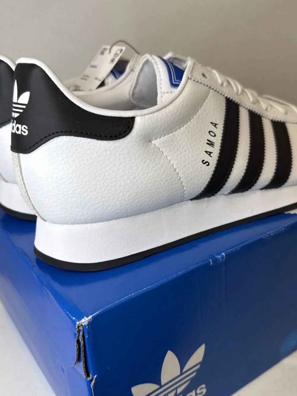Adidas Samoa White Black Leather Sneakers 11.5 men’s NEW